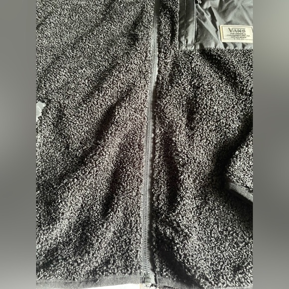 Vans womens Black Mock Neck Sherpa Zip-Up Jacket XS NWOT - Picture 4 of 15